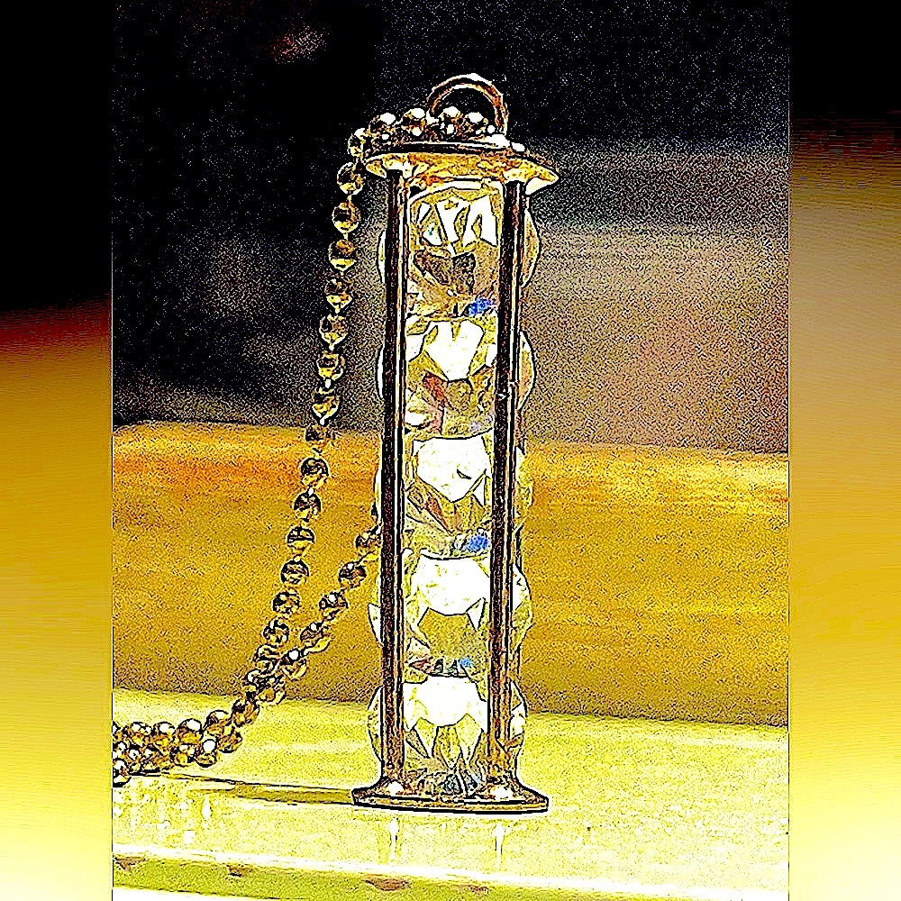 Caged crystals necklace Freestanding Delicate narrow dog tag chain vtg Goldtone